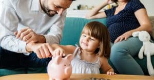 Poupança Infantil: Hábitos Financeiros Desde Cedo